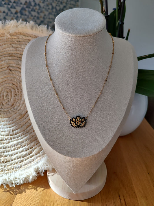 Collier "Lotus"